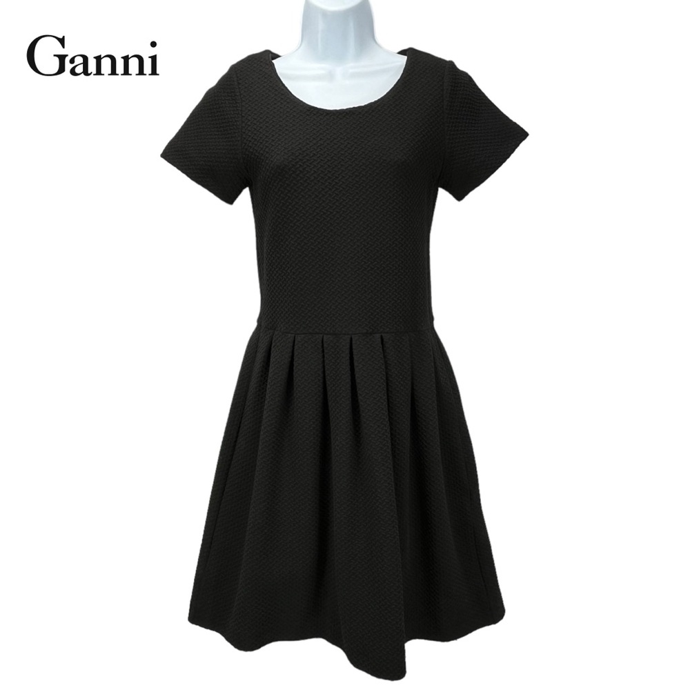 Ganni Anthropologie Women’s Medium Black Textured Skater Stretch Mini Dress‎